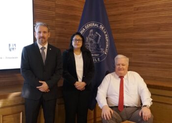 Parlamentarios de Magallanes sostuvieron reunión con Contralora para abordar fiscalizaciones y caso Fundaciones