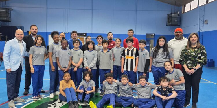 Buscan nuevos talentos deportivos, estudiantes de Punta Arenas participaron en jornada de detección del programa Promesas Chile