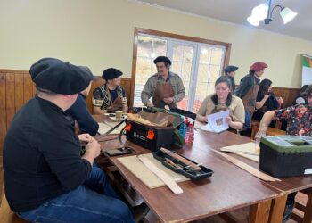 Municipio de Río Verde impulsa taller de talabartería para rescatar tradiciones rurales y fortalecer capacidades locales