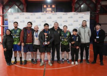Puerto Williams vibró con exitoso campeonato de futsal organizado por el municipio