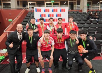 Encuentro de futsal reunió a estudiantes de Porvenir en torneo formativo del IND Magallanes