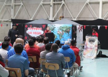 Organización estadounidense realizó jornadas artísticas y de reflexión con internos del Complejo Penitenciario de Punta Arenas