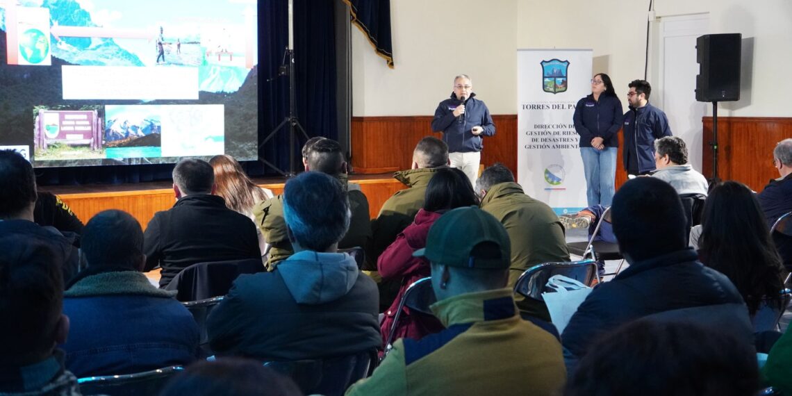 Exitosa cuarta versión del Seminario de Ciencia y Cambio Climático reunió a expertos y comunidad en Torres del Pain