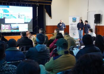 Exitosa cuarta versión del Seminario de Ciencia y Cambio Climático reunió a expertos y comunidad en Torres del Pain