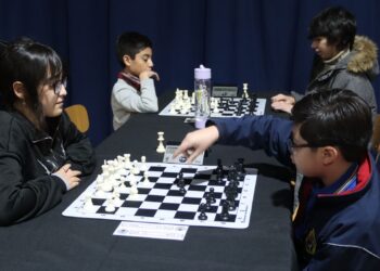 Más de 50 estudiantes participaron en la cuarta versión del Torneo de Ajedrez “Copa Pierre Faure”