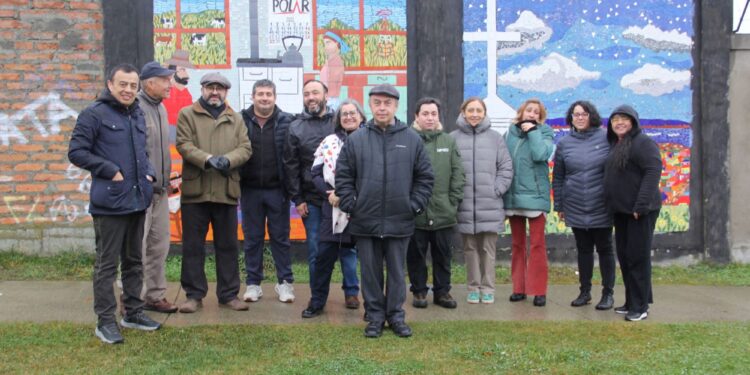 Barrio Cerro de la Cruz rindió emotivo homenaje a vecino de 95 años en celebración del Día del Patrimonio