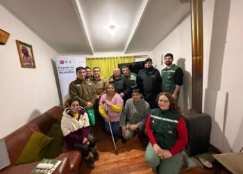 CONAF fortalece prevención de incendios forestales en Puerto Toro con programa Comunidad Preparada