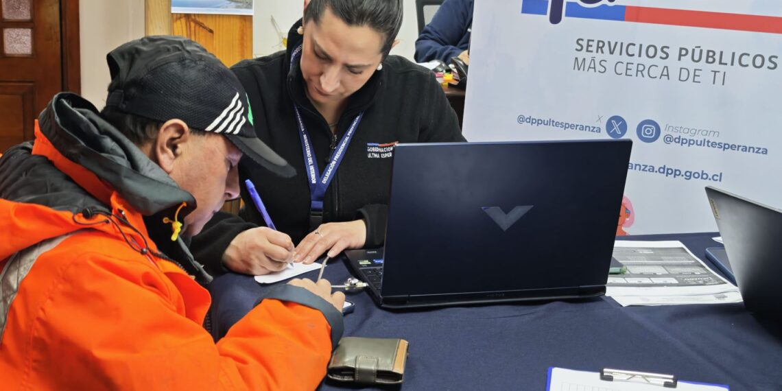 Gobierno en Terreno acercó beneficios y servicios a pescadores artesanales de Puerto Natales