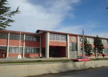Siete estudiantes fueron suspendidos tras riña en el Liceo Industrial de Punta Arenas