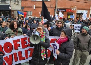 Colegio de Profesores de Magallanes adhiere a movilización nacional convocada por la Confech