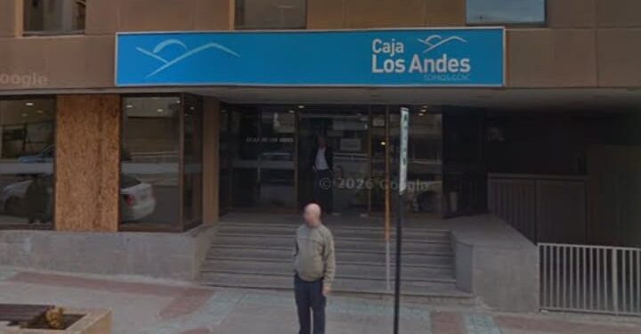 Reestructuración masiva: Caja Los Andes desvincula a 400 trabajadores a nivel nacional.