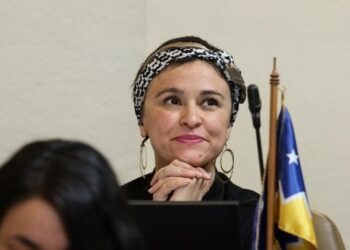 Congreso despacha a ley proyecto que prohíbe armas de fuego a denunciados e imputados por violencia intrafamiliar
