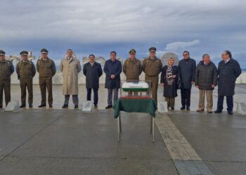Carabineros inicia en Magallanes recorrido de la Cápsula del Tiempo rumbo a su centenario