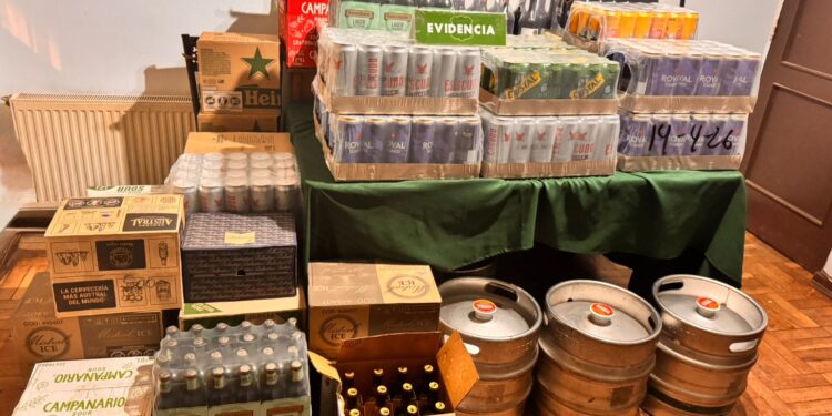 Carabineros detecta bodega clandestina de alcoholes durante fiscalización en Puerto Natales