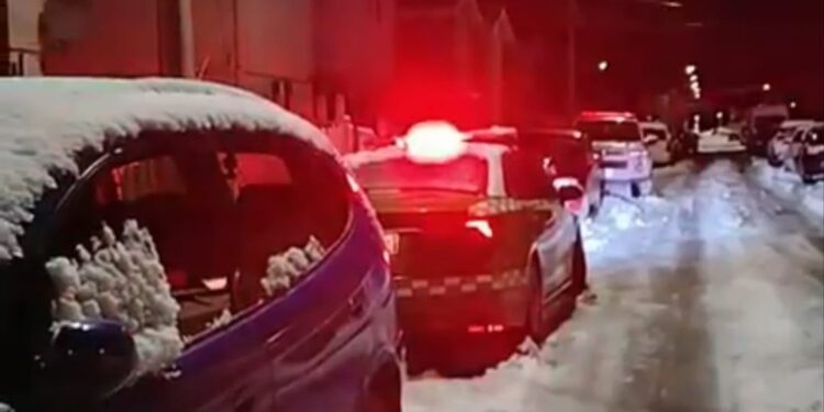 Investigan hallazgo de hombre fallecido al interior de una vivienda en Punta Arenas