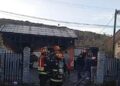 Incendio destruyó por completo vivienda utilizada como peluquería canina en el sector Jardín de la Patagonia
