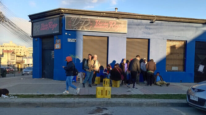 Concejal Germán Flores pide reforzar la seguridad en calle Errázuriz tras denuncias de comerciantes