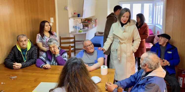 Magallanes refuerza red de apoyo para personas en situación de calle con albergues, rutas y atención médica