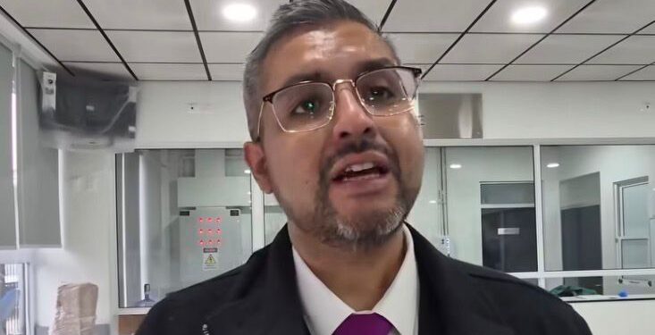 Fiscalía formaliza por violación a exseremi de Salud y tribunal decreta arraigo nacional y prohibición de acercarse a la víctima