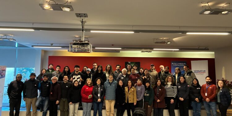 Punta Arenas y Porvenir fueron sede de jornadas para impulsar un turismo con impacto positivo en la Patagonia