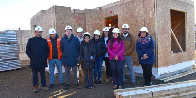 Proyecto habitacional Lomas del Bosque 7 alcanza un 9% de avance y beneficiará a 60 familias de Punta Arenas