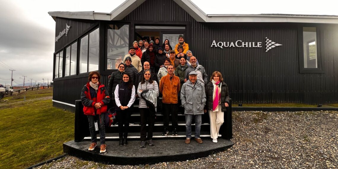 AquaChile fortalece su vínculo con Magallanes con programas comunitarios, educativos y de apoyo al emprendimiento