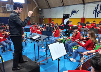 Broche de oro: Orquesta Sinfónica Juvenil Regional de Magallanes corona su campamento con un exitoso concierto