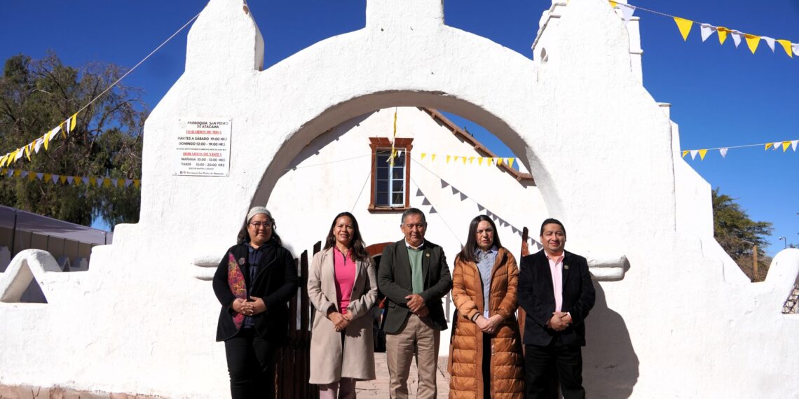 Torres del Paine fortalece alianza con San Pedro de Atacama y Rapa Nui para impulsar un turismo sostenible