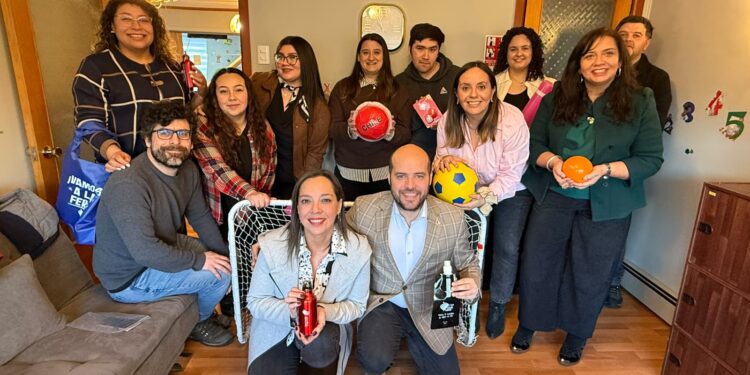 Programa «Invierno Activo» entrega implementos deportivos a niños y niñas de familias de acogida en Magallanes