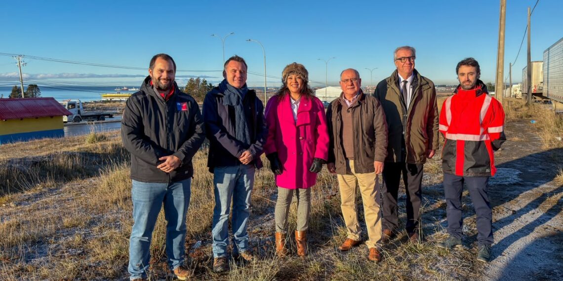Anuncian millonario proyecto para iluminar la Ruta 9 Norte entre el Barrio Industrial y el Aeropuerto de Punta Arenas