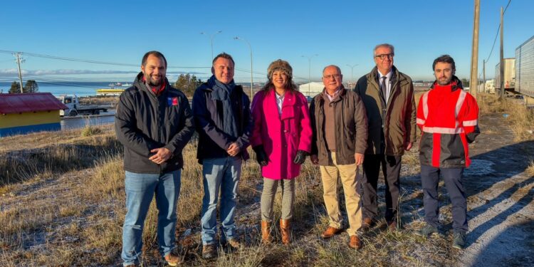 Anuncian millonario proyecto para iluminar la Ruta 9 Norte entre el Barrio Industrial y el Aeropuerto de Punta Arenas