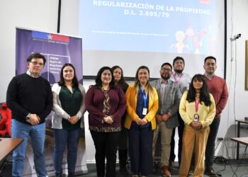 Bienes Nacionales y Municipalidad de Natales fortalecen trabajo conjunto para facilitar la regularización de títulos de dominio