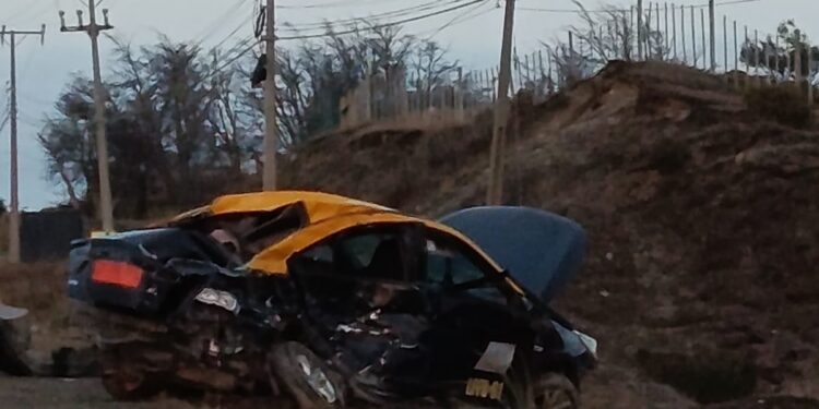 Trágico accidente en ruta 9 norte deja un conductor fallecido y otro lesionado tras colisión de alto impacto.