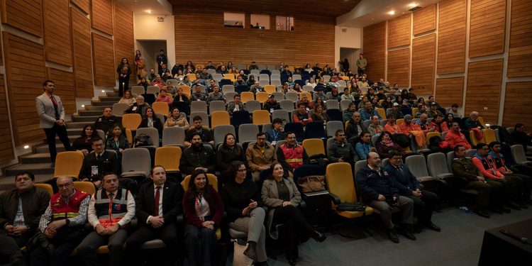 Seminario de Turismo y Seguridad busca fortalecer la preparación de Magallanes para la temporada estival