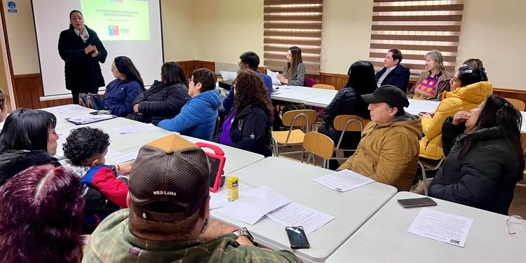 40 emprendedores de Puerto Natales fortalecen sus negocios a través del programa Emprendamos Avanzado del FOSIS
