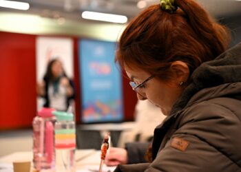 “Magallanes Lee” fortalece la enseñanza de la lectoescritura en diez establecimientos de la región