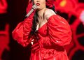Camila Chacón y su aclamado tributo a Mon Laferte en el Casino Dreams de Punta Arenas, hoy viernes.