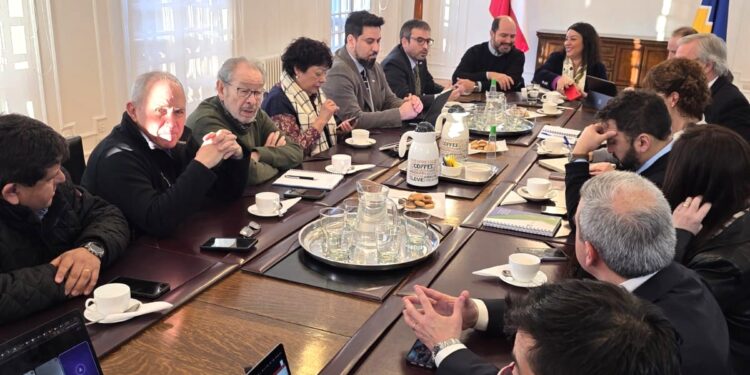Mesa Regional por el Empleo incorpora a gremios privados y fija meta de 800 nuevos puestos de trabajo