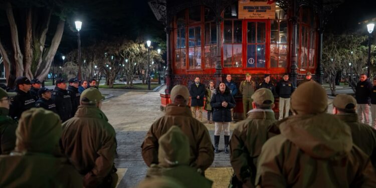 Operativo interagencial deja cinco detenidos y más de 600 controles en Punta Arenas