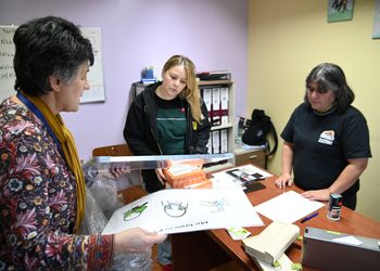 Nueve jardines infantiles del SLEP Magallanes reciben material para fortalecer la inclusión educativa