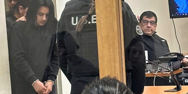 Mujer paraguaya de 19 años queda en prisión preventiva en Punta Arenas