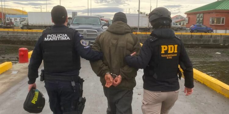 Operativo conjunto en Bahía Chilota permitió detener a hombre prófugo de la justicia