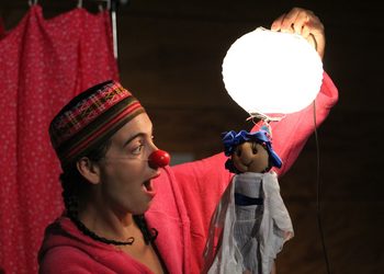 INDH Magallanes invita a las infancias a vivir la obra sobre el cuidado del agua «Gota a Gota».