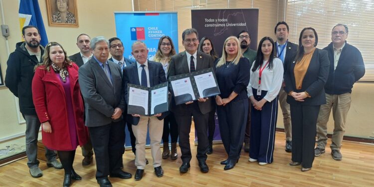 Seremi de Educación y UMAG impulsan diagnóstico regional para fortalecer las trayectorias educativas