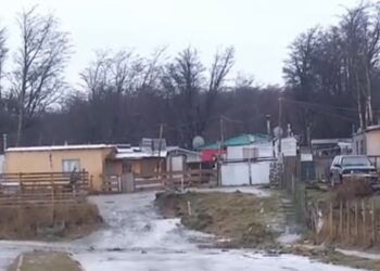 Comienza el retiro de familias desde La Toma para recuperar jardín infantil y Cecosf en Punta Arenas