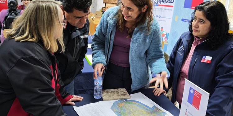 Familias de Puerto Edén piden a Bienes Nacionales impulsar la habitabilidad y el desarrollo productivo local.