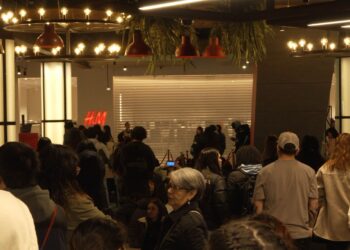 H&M inaugura en Punta Arenas su tienda más austral del mundo con promociones y regalos para sus primeros clientes