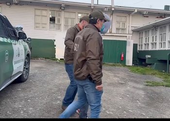 Carabineros detiene en Bahía Chilota a joven con tres órdenes de detención vigentes