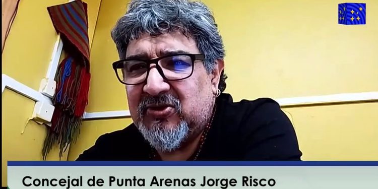 Concejal Risco cuestiona anuncios habitacionales y pide certezas sobre proyectos municipales en Punta Arenas