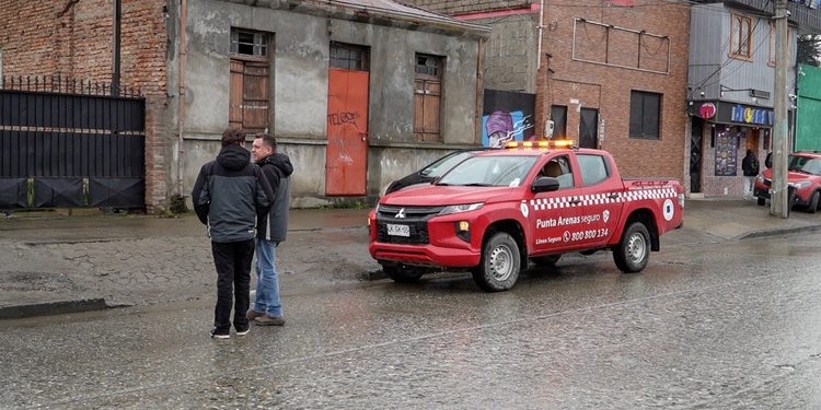 Municipio refuerza fiscalización ante presunto funcionamiento de local clandestino en avenida España